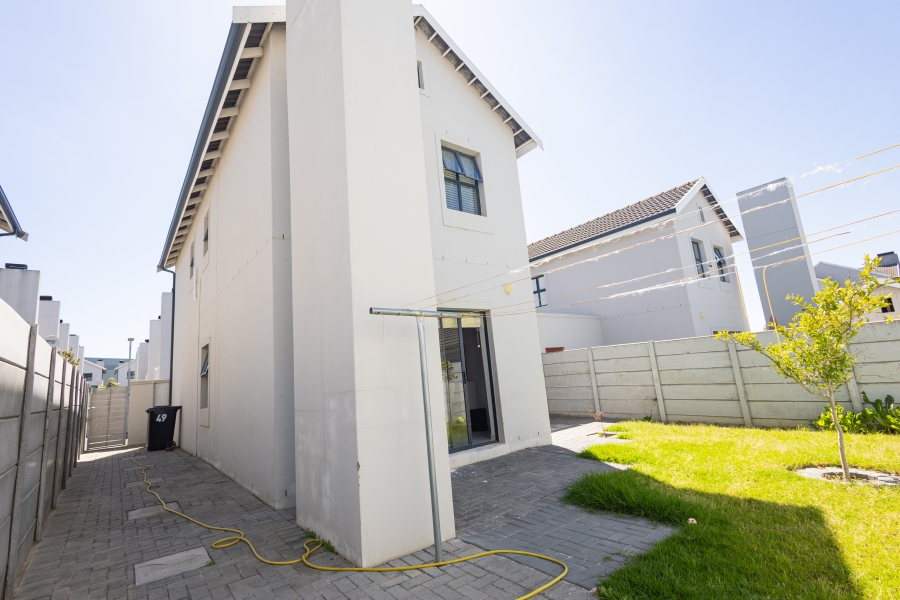 To Let 2 Bedroom Property for Rent in Stonewood Security Estate Western Cape
